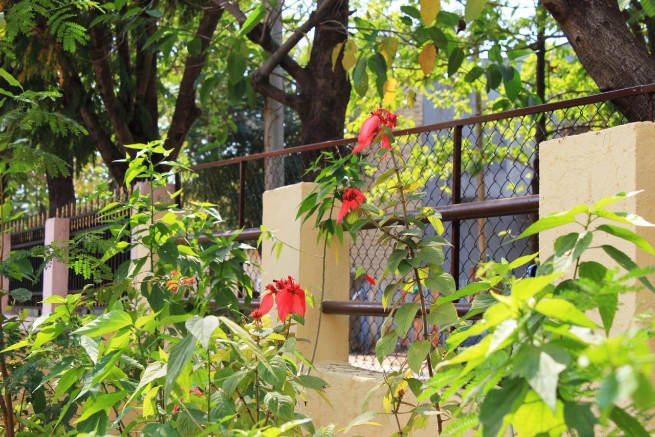 Karjat Villa Exterior photo