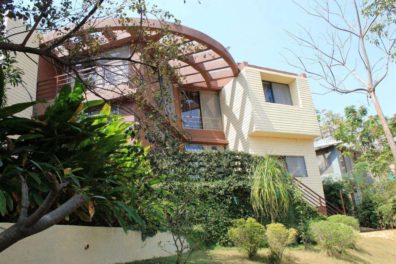 Karjat Villa Exterior photo